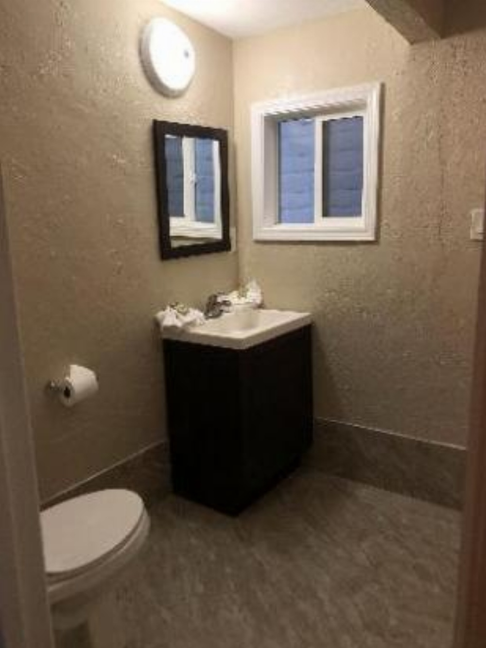 Queen Room - Disability Access